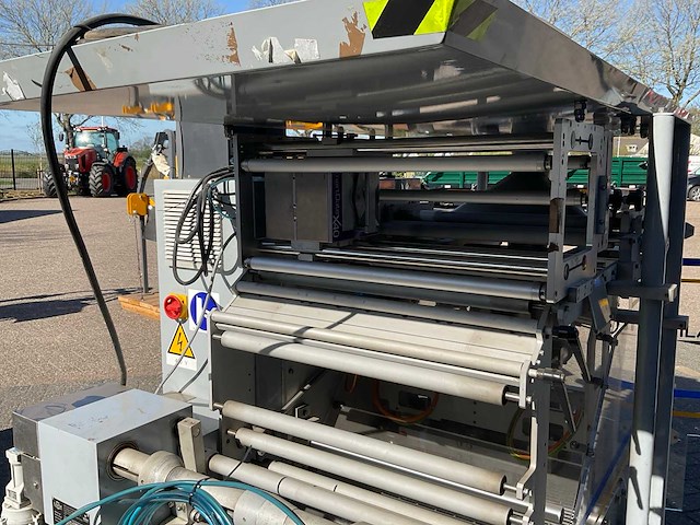 2015 ilapak y-smart zakken vorm-, vul- en sluitmachine - afbeelding 12 van  14