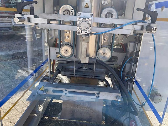 2015 ilapak y-smart zakken vorm-, vul- en sluitmachine - afbeelding 5 van  14