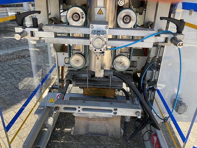 2015 ilapak y-smart zakken vorm-, vul- en sluitmachine - afbeelding 6 van  14