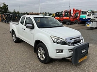 2015 isuzu d-max 2.5 td extended cab bedrijfswagen vl-771-r - afbeelding 40 van  42