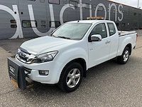 2015 isuzu d-max 2.5 td extended cab bedrijfswagen vl-771-r
