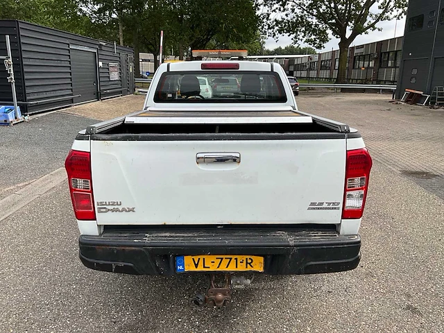 2015 isuzu d-max 2.5 td extended cab bedrijfswagen vl-771-r - afbeelding 33 van  42