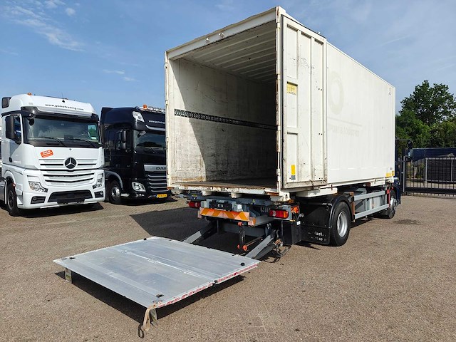 2015 iveco 150e22 vrachtwagen - afbeelding 20 van  28