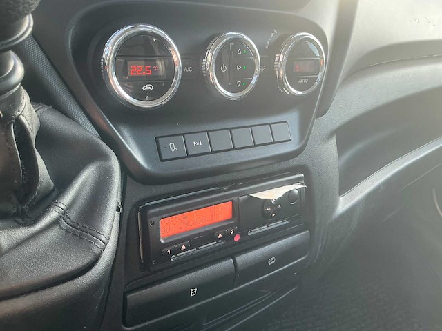2015 iveco daily 40-210 be trekker v-712-sb - afbeelding 39 van  39