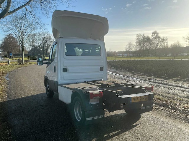 2015 iveco daily 40-210 be trekker v-712-sb - afbeelding 31 van  39