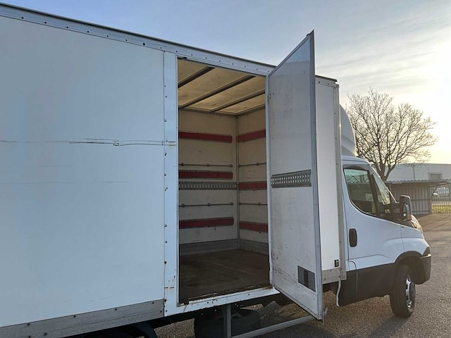 2015 iveco daily bakwagen - afbeelding 31 van  38