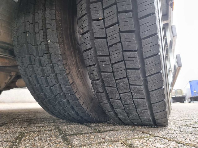 2015 iveco eurocargo 80 e6 80e19 oprijwagen / vrachtwagen - afbeelding 25 van  33