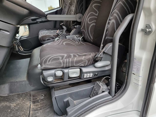 2015 iveco eurocargo 80 e6 80e19 oprijwagen / vrachtwagen - afbeelding 3 van  33