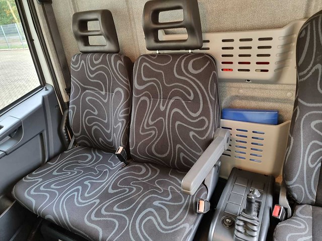 2015 iveco eurocargo 80 e6 80e19 oprijwagen / vrachtwagen - afbeelding 8 van  33