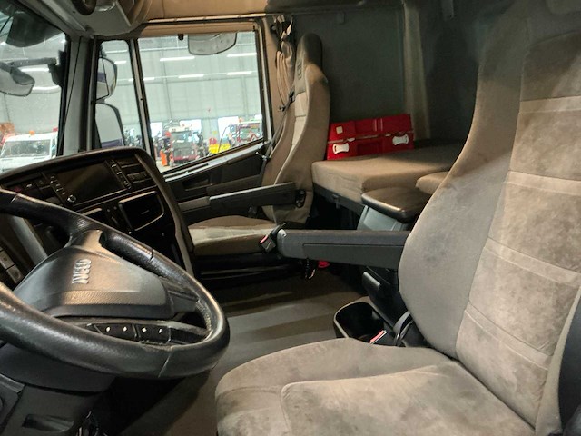2015 iveco vrachtwagen - afbeelding 9 van  31