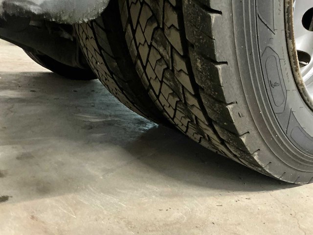 2015 iveco vrachtwagen - afbeelding 17 van  31