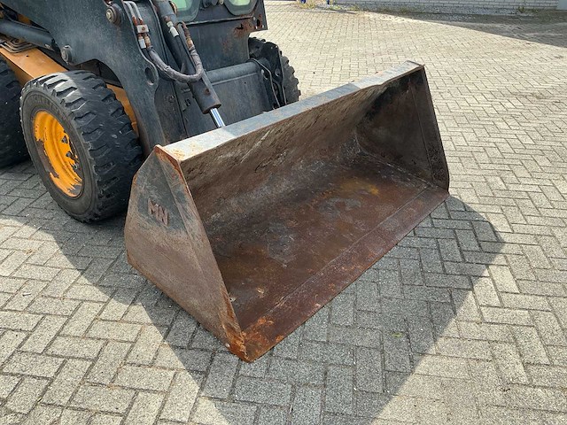 2015 jcb 135 - schranklader - afbeelding 28 van  31