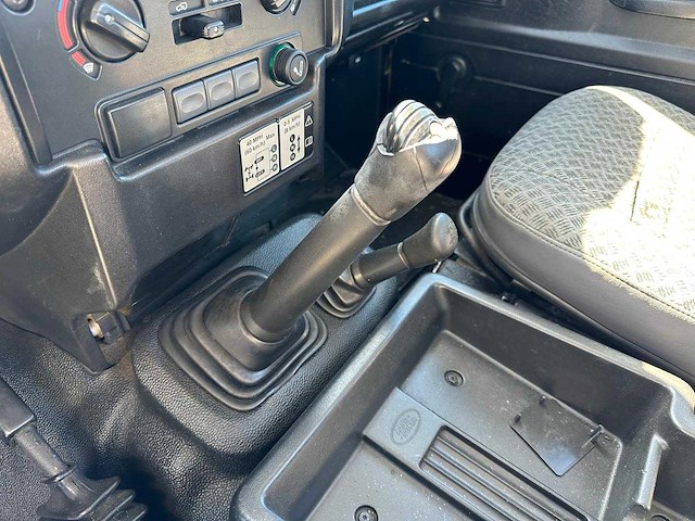 2015 jeep defender personenauto - afbeelding 7 van  44