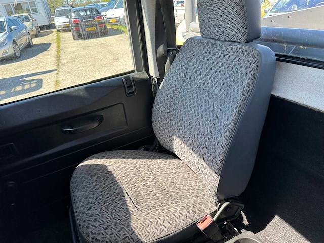 2015 jeep defender personenauto - afbeelding 19 van  44