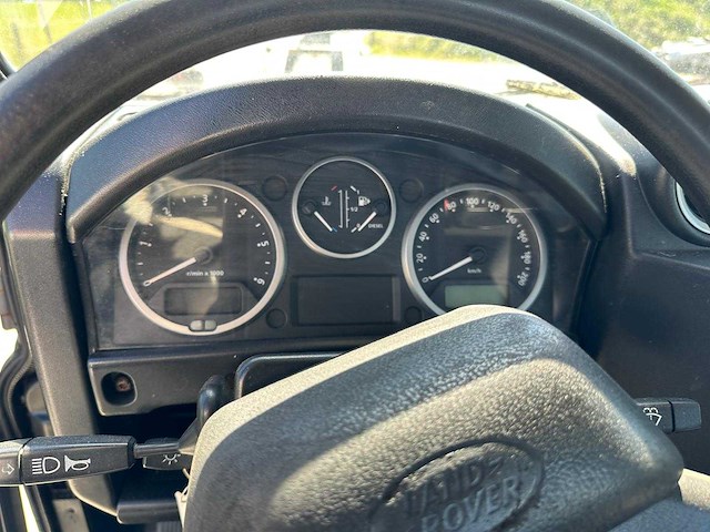 2015 jeep defender personenauto - afbeelding 21 van  44