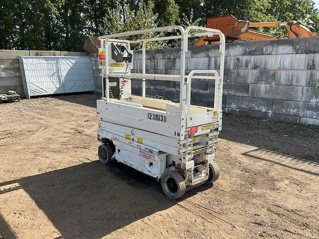 2015 jlg 1930es schaarhoogwerker - afbeelding 21 van  27