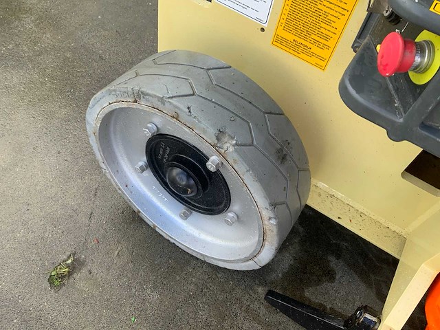 2015 jlg 2032 es schaarhoogwerker - afbeelding 13 van  27