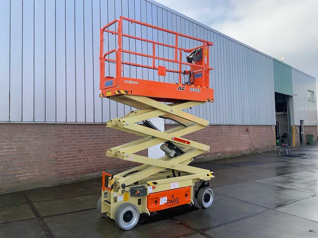 2015 jlg 2032 es schaarhoogwerker - afbeelding 21 van  27