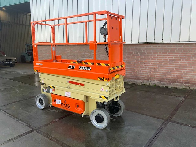 2015 jlg 2032 es schaarhoogwerker - afbeelding 24 van  27