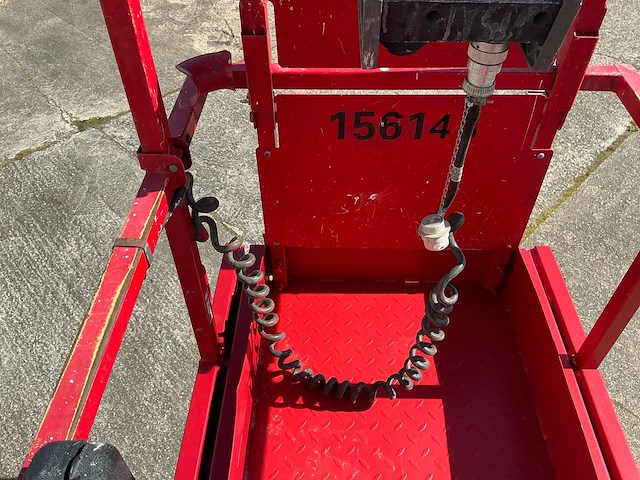 2015 jlg 2632 es schaarhoogwerker - afbeelding 8 van  28