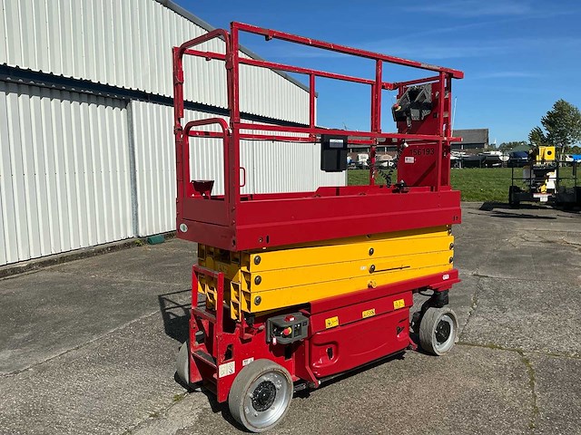 2015 jlg 2632 es schaarhoogwerker - afbeelding 1 van  20