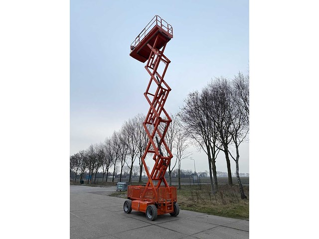 2015 jlg 4069 le schaarhoogwerker - afbeelding 4 van  30