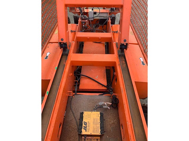 2015 jlg 4069le schaarhoogwerker - afbeelding 15 van  18
