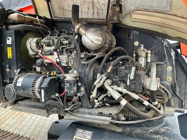 2015 jlg 660sjc rups telescoop hoogwerker - afbeelding 27 van  46