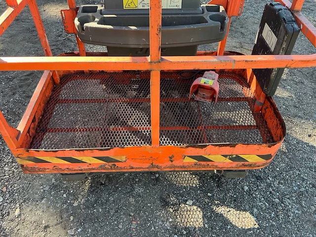 2015 jlg e300apj hoogwerker - afbeelding 15 van  36