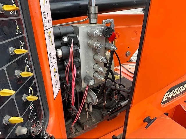 2015 jlg e450aj hoogwerker - afbeelding 18 van  30