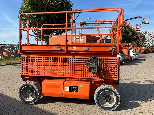 2015 jlg m3369 hoogwerker - afbeelding 27 van  29