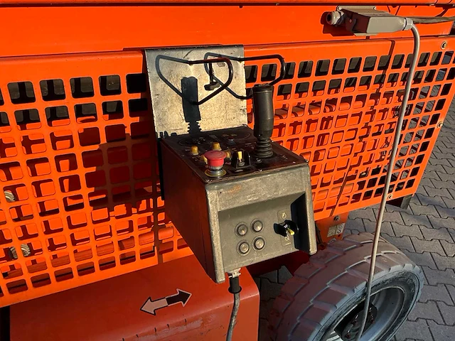 2015 jlg m3369 hoogwerker - afbeelding 15 van  32