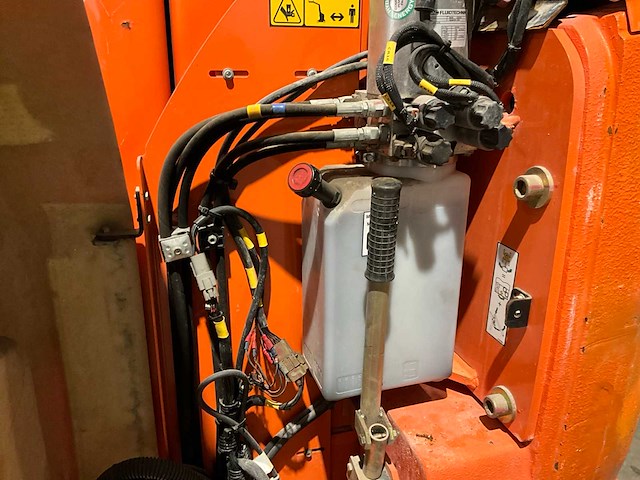 2015 jlg toucan 10e personenlift - afbeelding 14 van  32