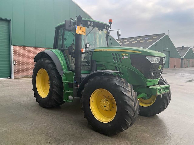 2015 john deere 6150m - vierwielaangedreven landbouwtractor - afbeelding 30 van  33