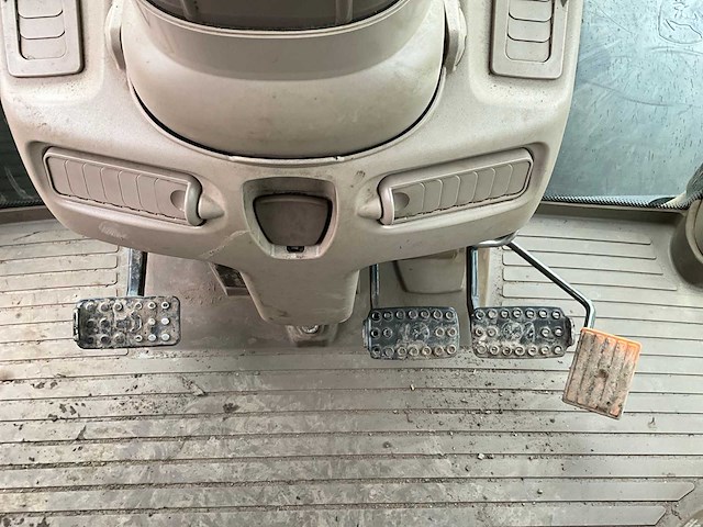 2015 john deere 6210r vierwielaangedreven landbouwtractor - afbeelding 3 van  26