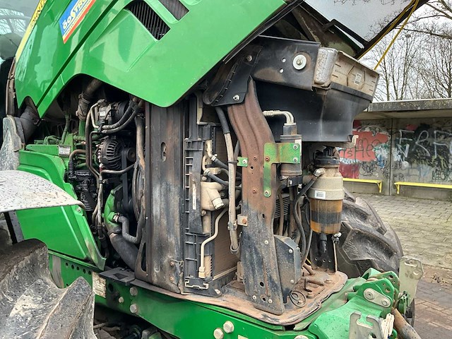 2015 john deere 6210r vierwielaangedreven landbouwtractor - afbeelding 17 van  26