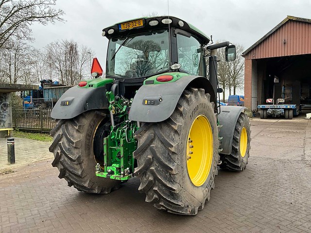 2015 john deere 6210r vierwielaangedreven landbouwtractor - afbeelding 21 van  26