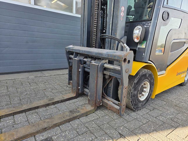 2015 jungheinrich efg 425k 2500kg lepelversteller vorkheftruck - afbeelding 1 van  3