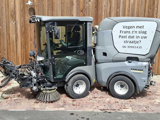 2015 kärcher mc130 straatveegmachine - afbeelding 1 van  27