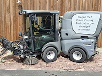 2015 kärcher mc130 straatveegmachine - afbeelding 1 van  27