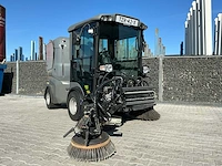 2015 karcher mc130 zelfrijdende veegmachine - afbeelding 17 van  28