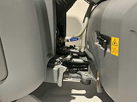 2015 karcher mc130 zelfrijdende veegmachine - afbeelding 11 van  38