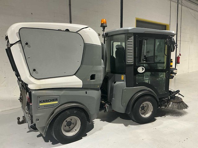 2015 karcher mc130 zelfrijdende veegmachine - afbeelding 15 van  38