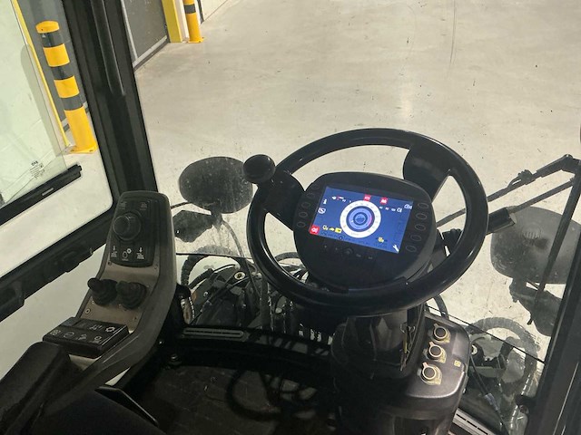 2015 karcher mc130 zelfrijdende veegmachine - afbeelding 23 van  38