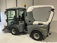 2015 karcher mc130 zelfrijdende veegmachine - afbeelding 12 van  19