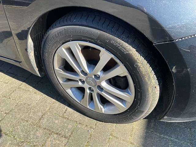 2015 kia ceed 1.6 crdi super pack personenauto - afbeelding 14 van  24