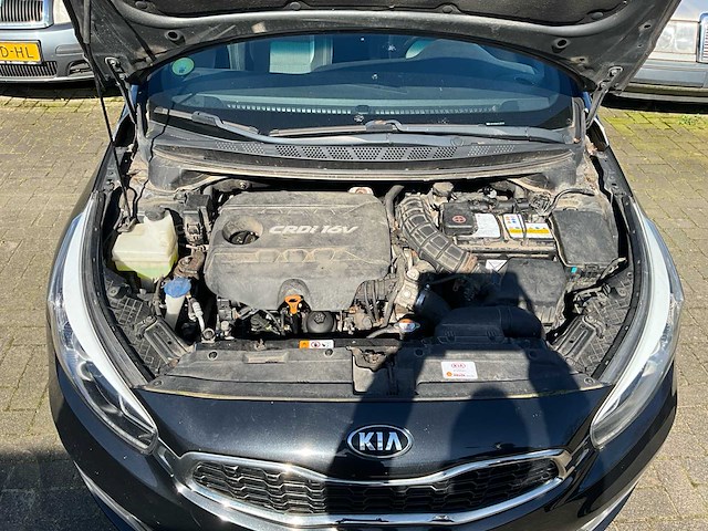 2015 kia ceed 1.6 crdi super pack personenauto - afbeelding 17 van  24