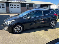 2015 kia ceed 1.6 crdi super pack personenauto - afbeelding 20 van  24