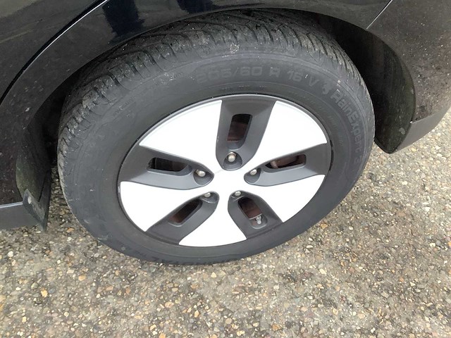 2015 kia e-soul elektrische personenauto r-894-df - afbeelding 2 van  38