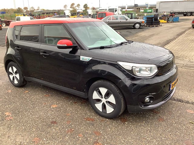 2015 kia e-soul elektrische personenauto r-894-df - afbeelding 36 van  38